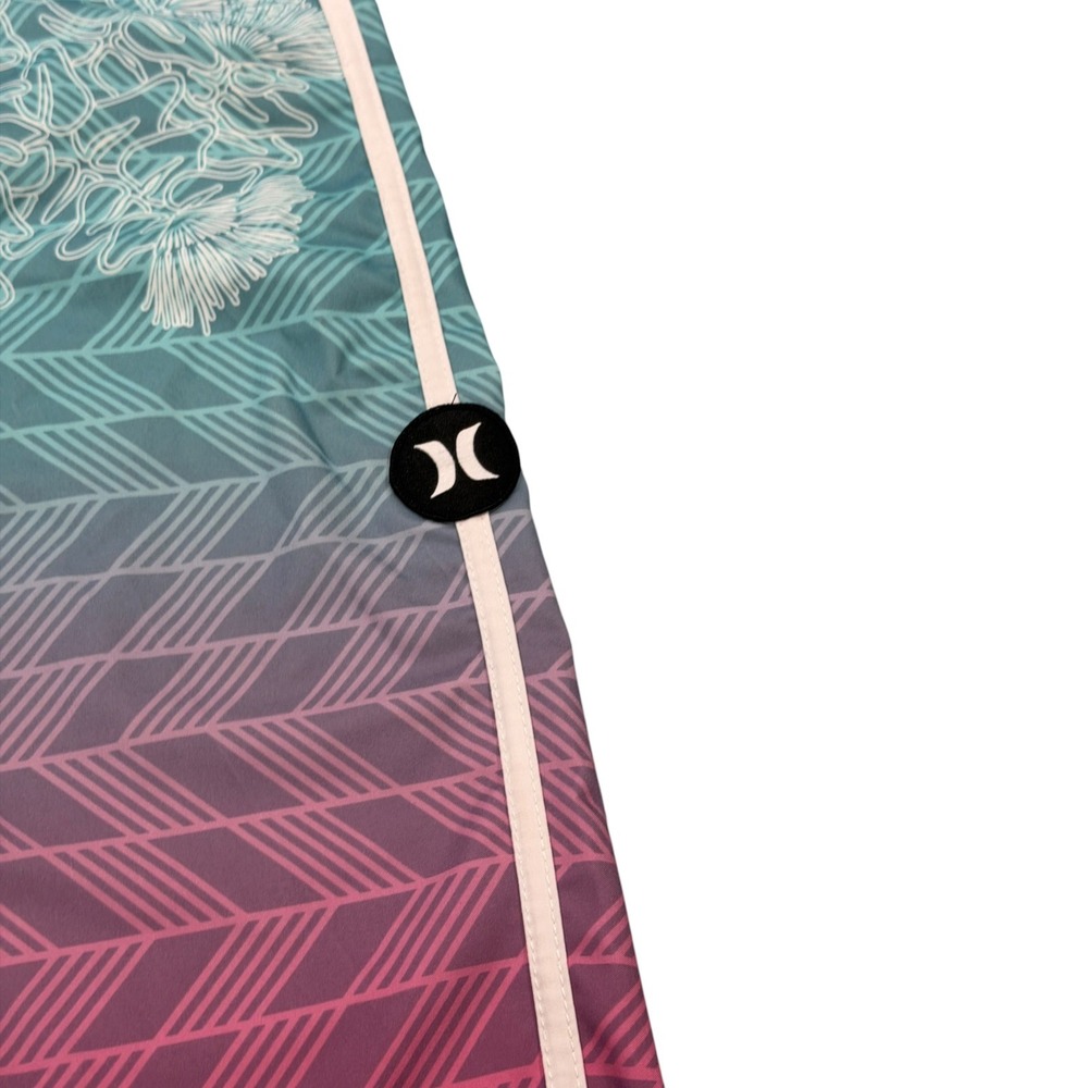 Hurley Board Shorts Mens 36 Teal Magenta Ombre Chevron Floral Surf Trunks - Picture 4 of 14